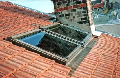 Couvreur Pose Fenêtre de toit à Nogent-le-Roi 28210